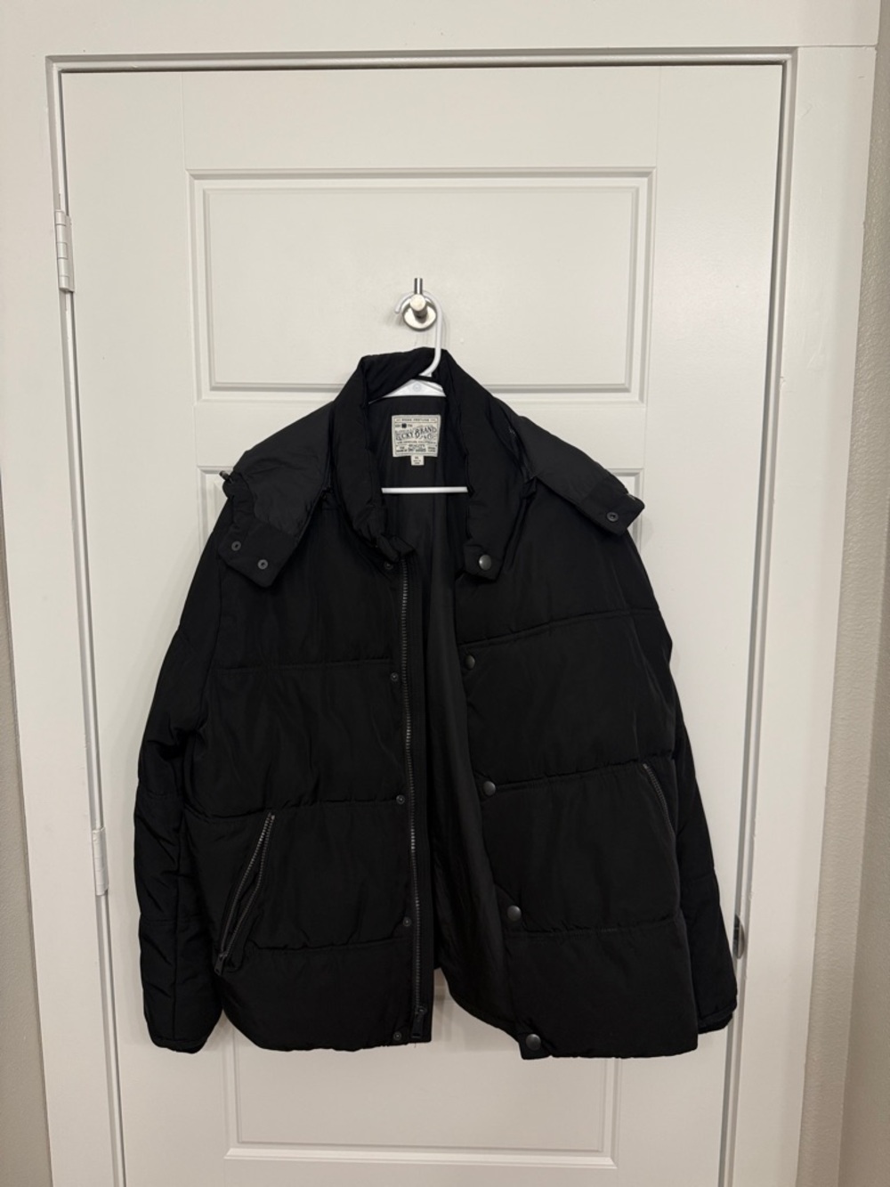 Black Puffer Jacket Men’s XL